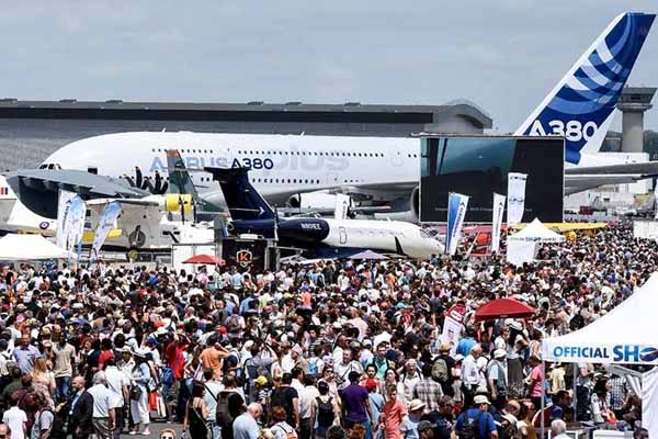 法国巴黎航空航天展览会PARIS AIR SHOW1.jpg